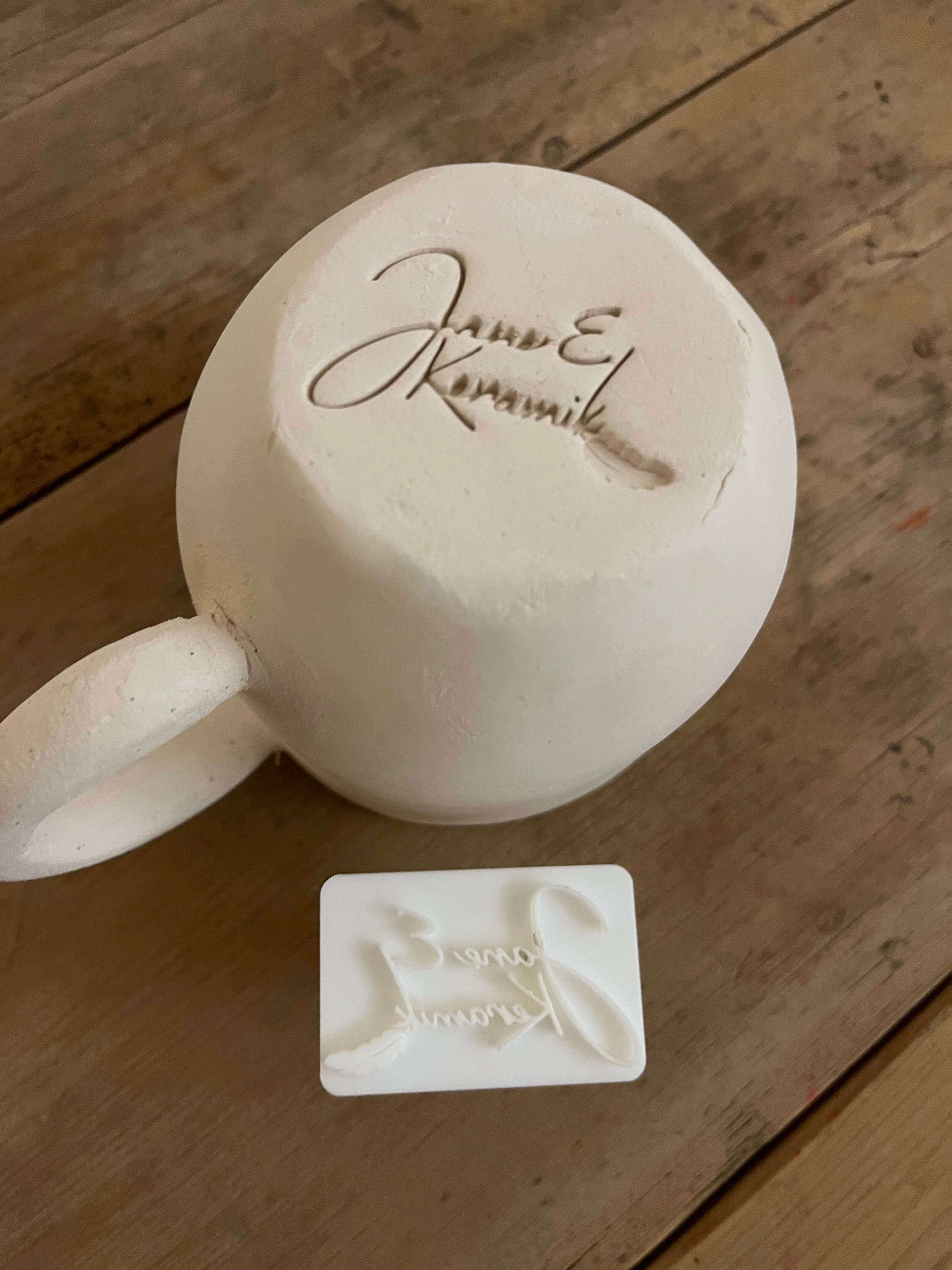 Personligt logostempel til ler