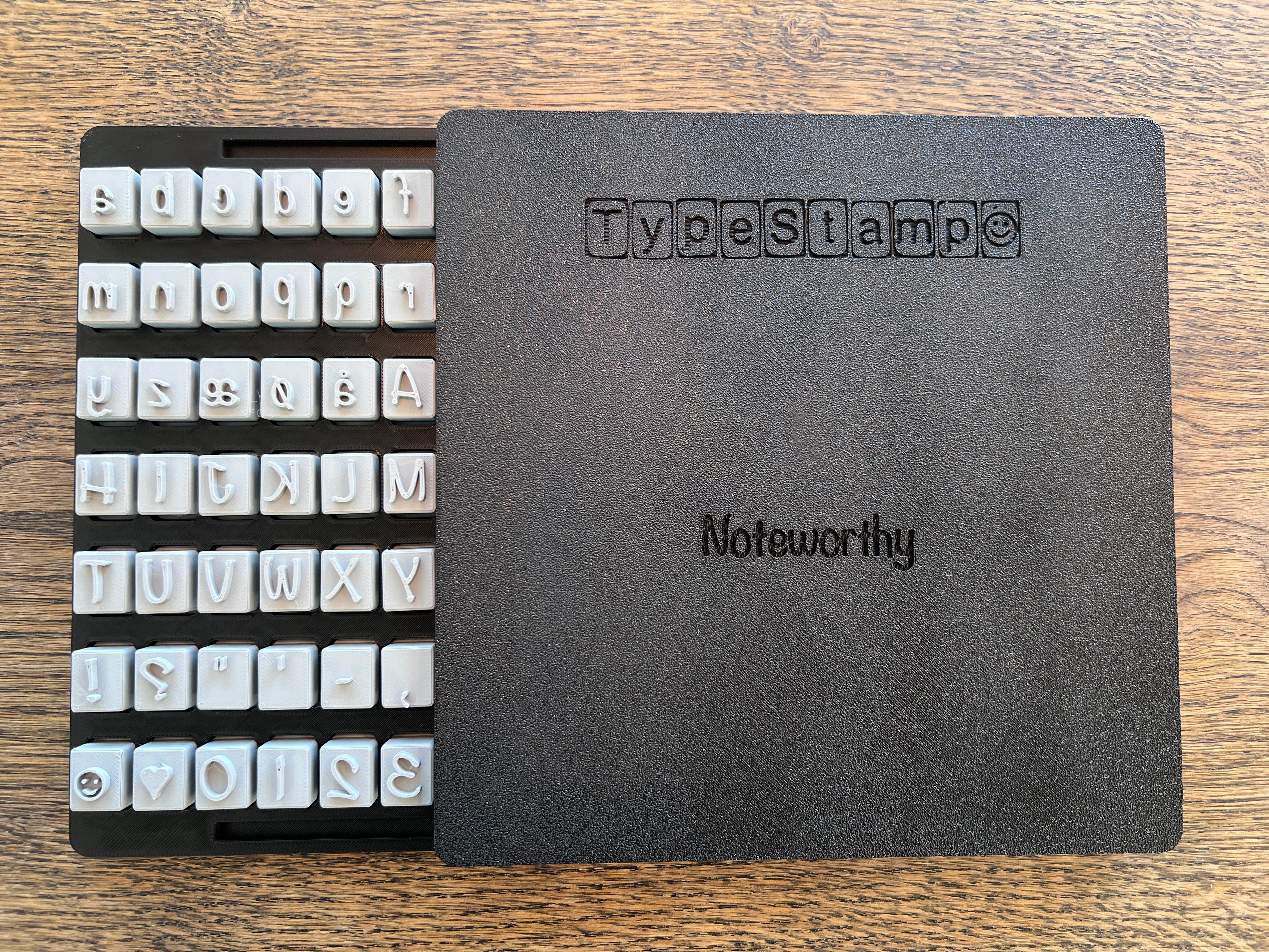 TypeStamp bogstavstempler - Noteworthy