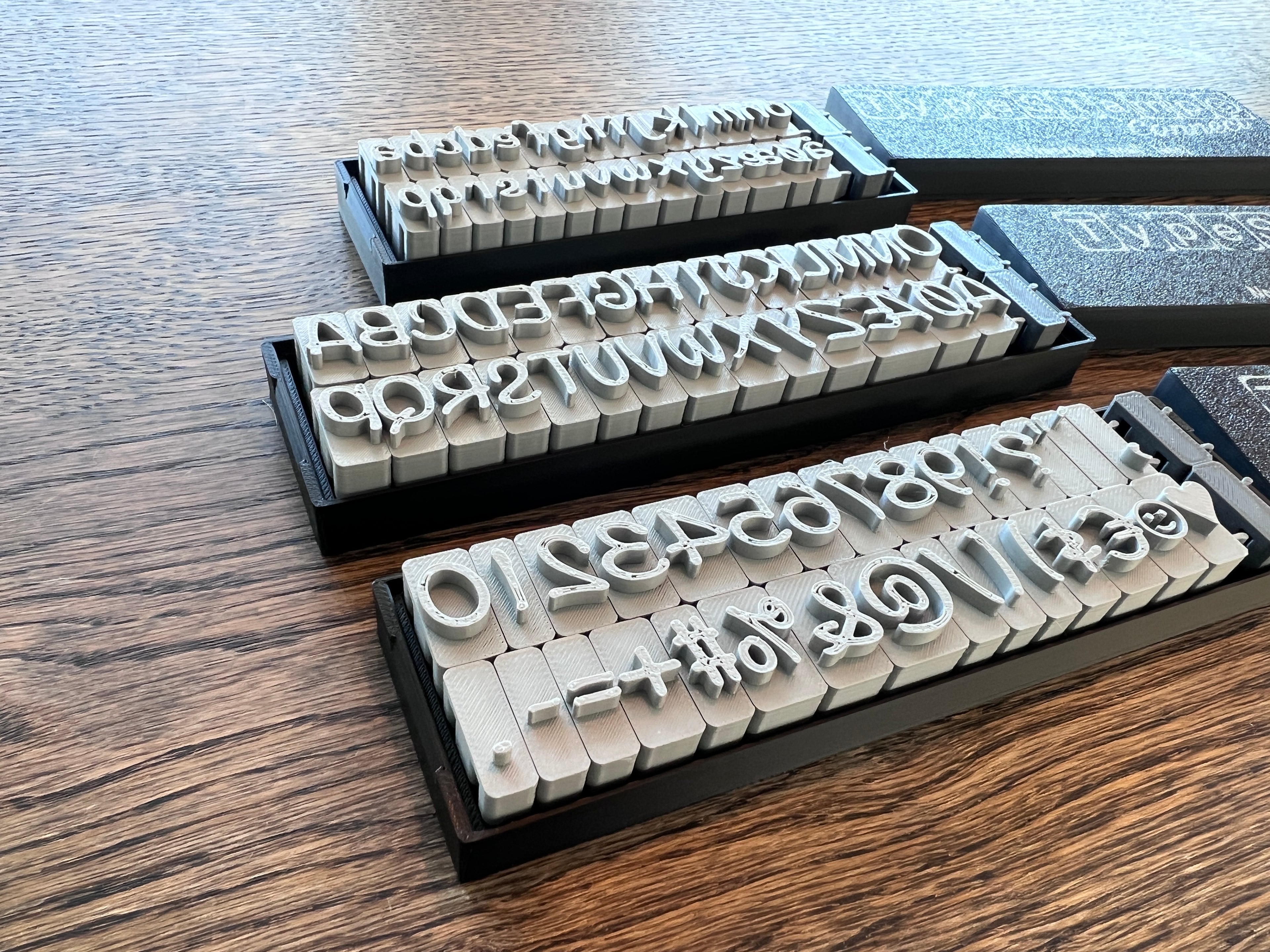 TypeStamp Connect - Noteworthy - Small