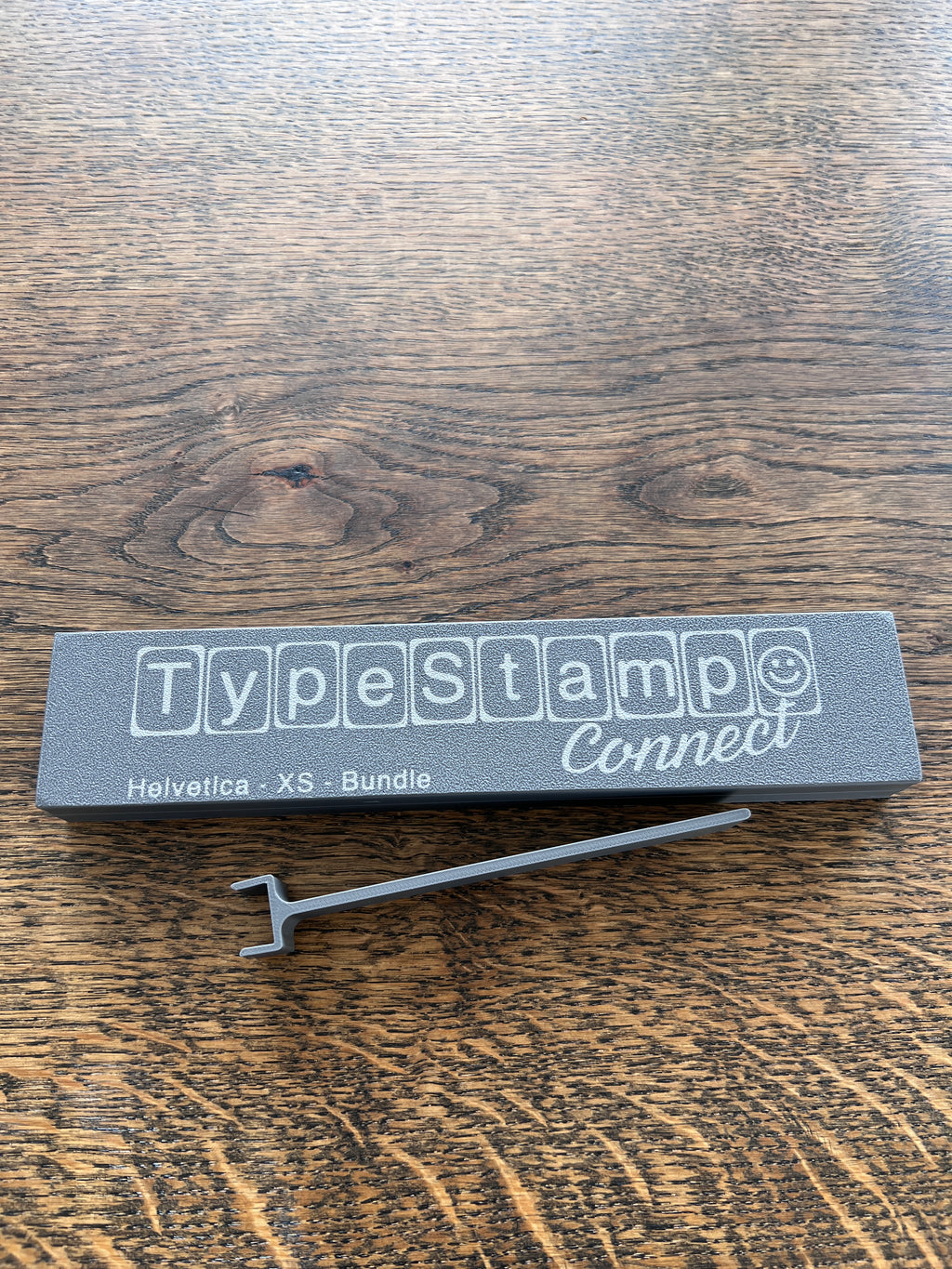 TypeStamp Connect - Helvetica - XS