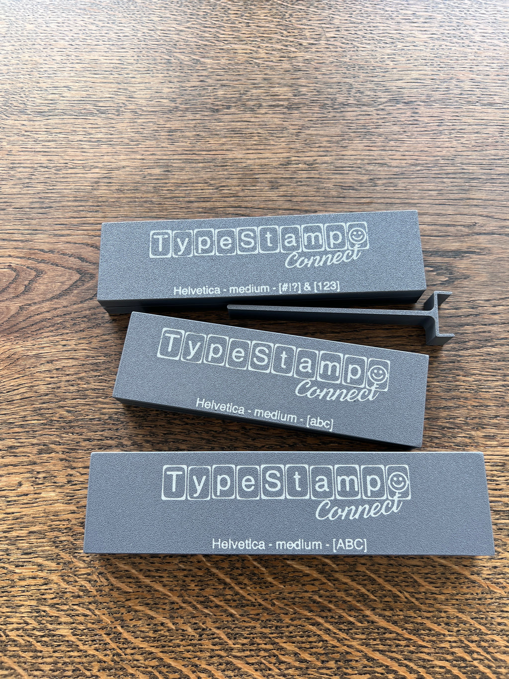 TypeStamp Connect - Helvetica - Medium
