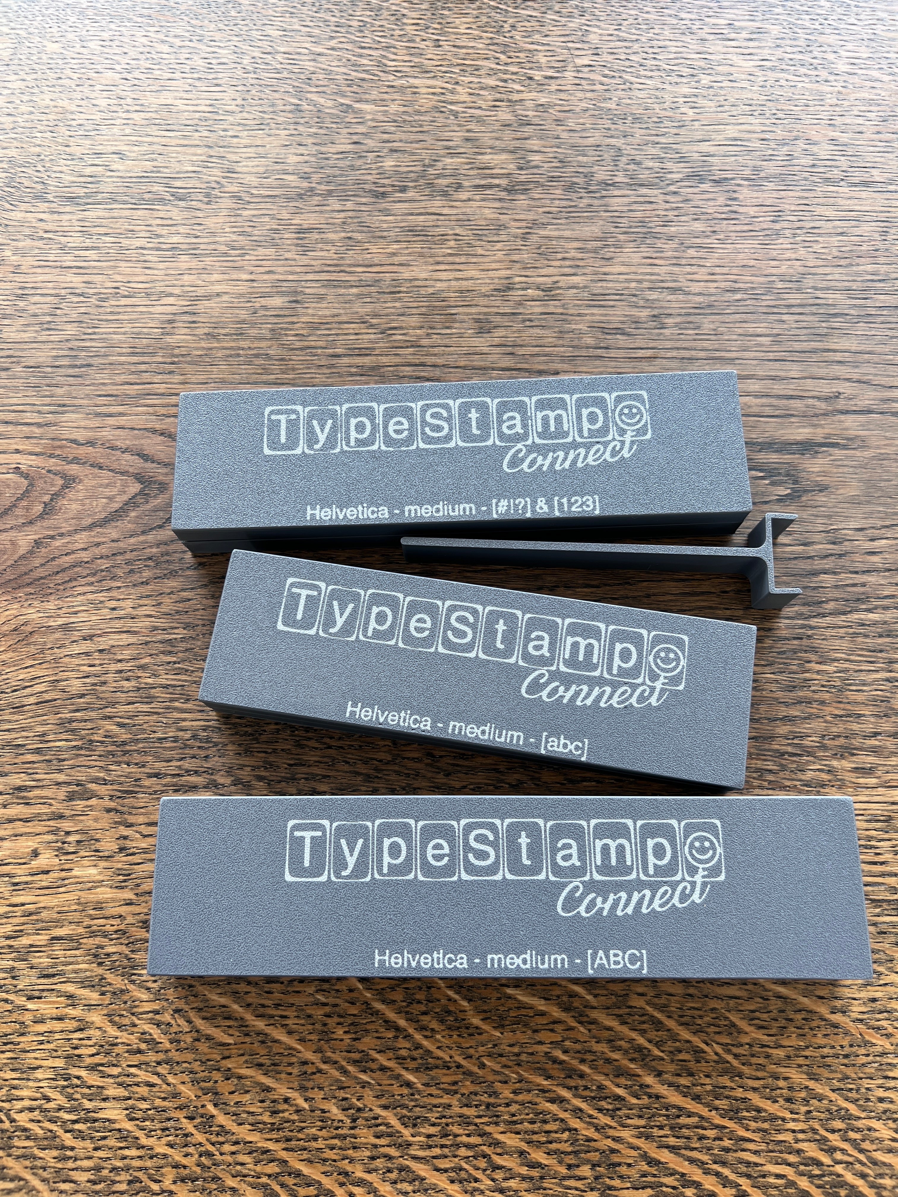 TypeStamp Connect - Helvetica - Medium