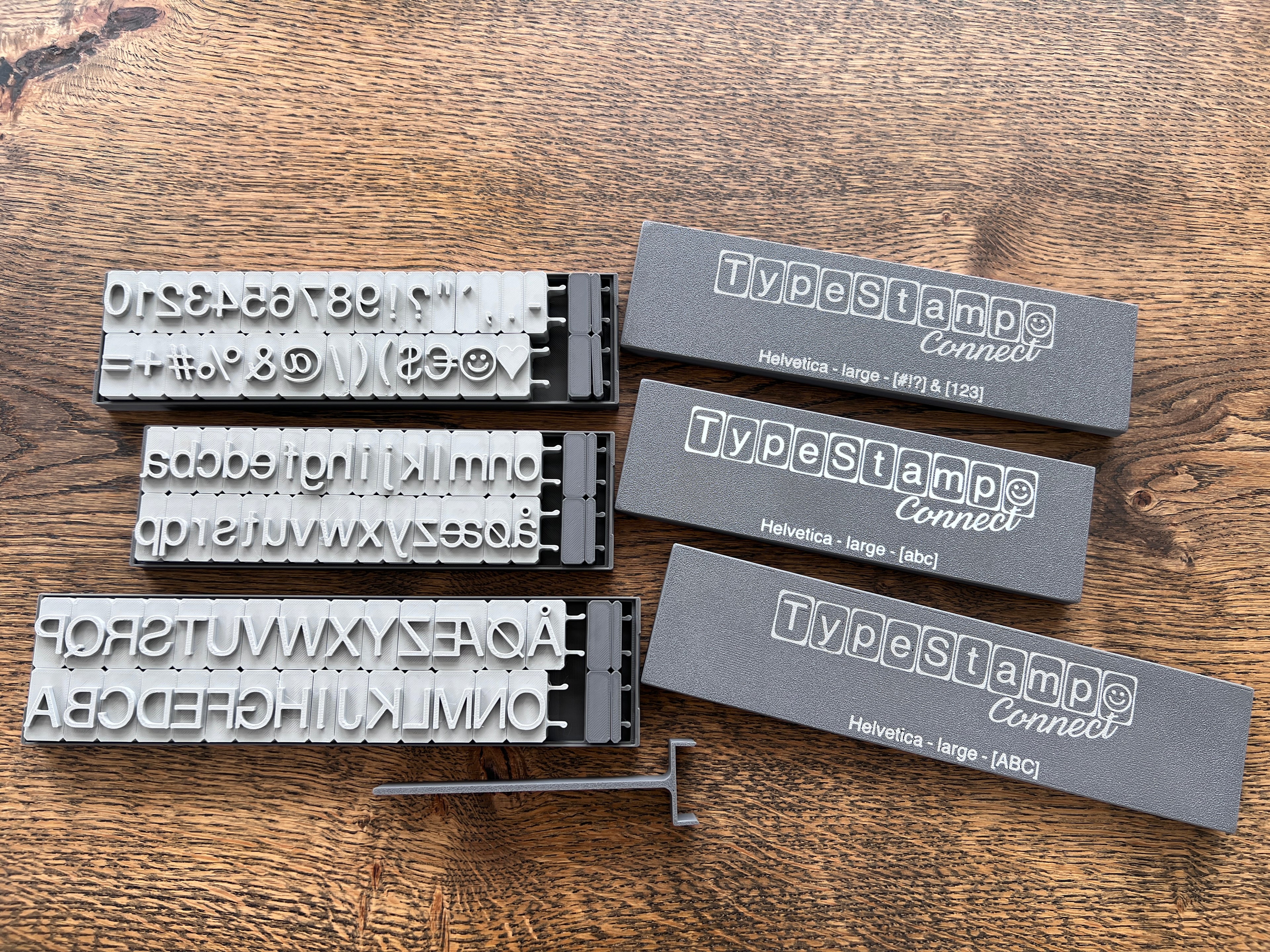 TypeStamp Connect - Helvetica - Large