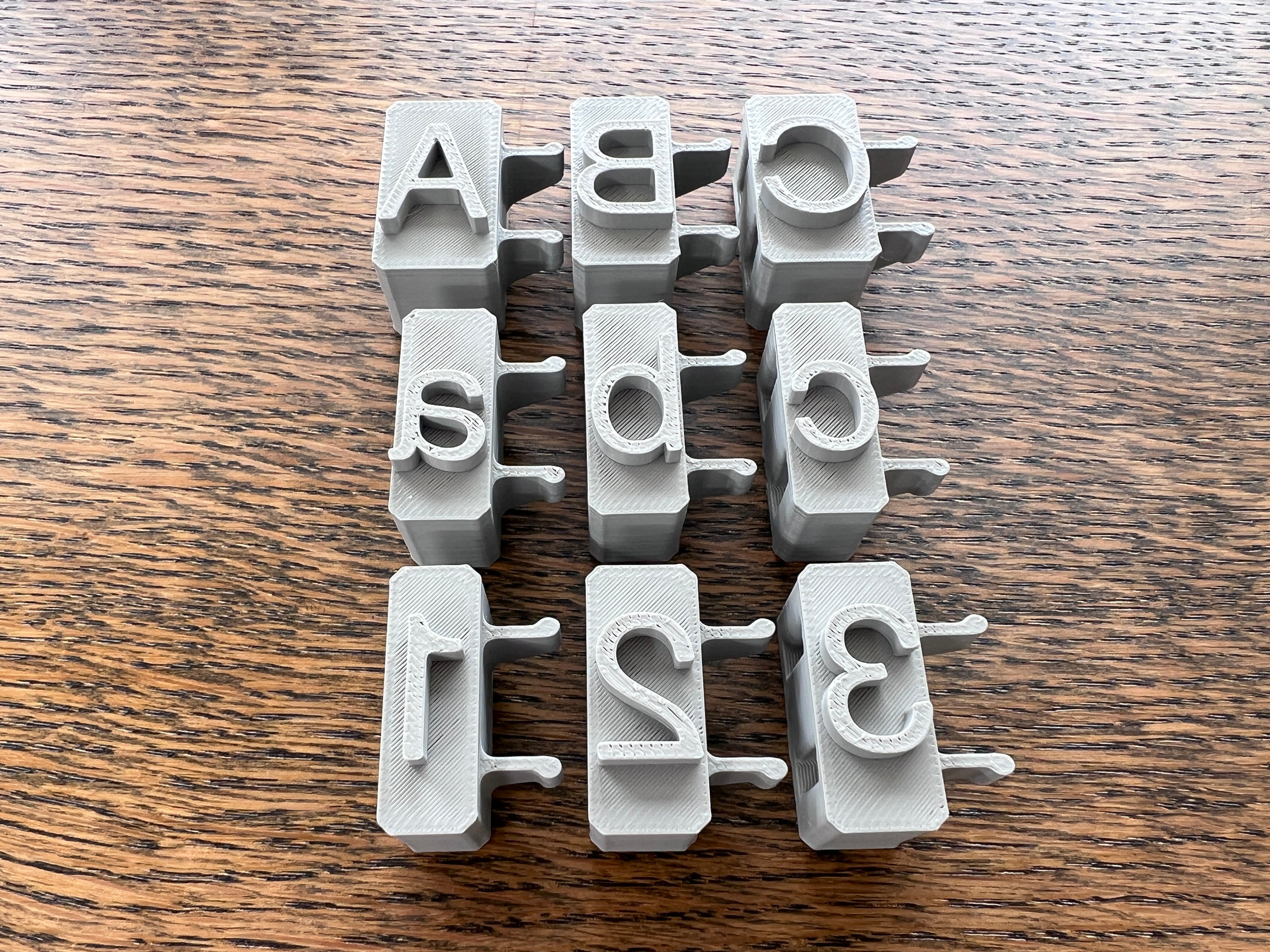 Ekstra enkeltstempler - TypeStamp Connect - Helvetica - XS