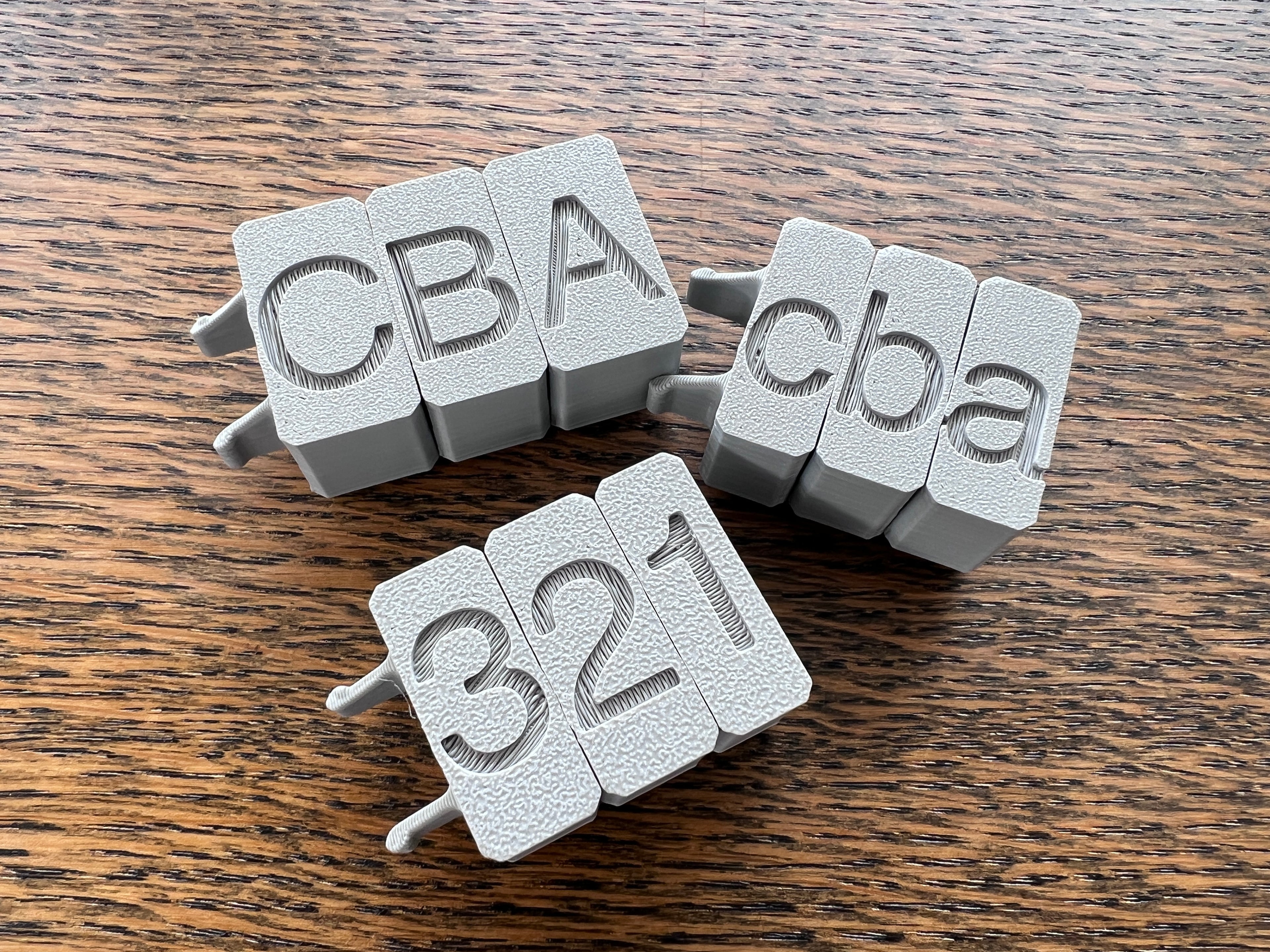Ekstra enkeltstempler - TypeStamp Connect - Helvetica - Medium