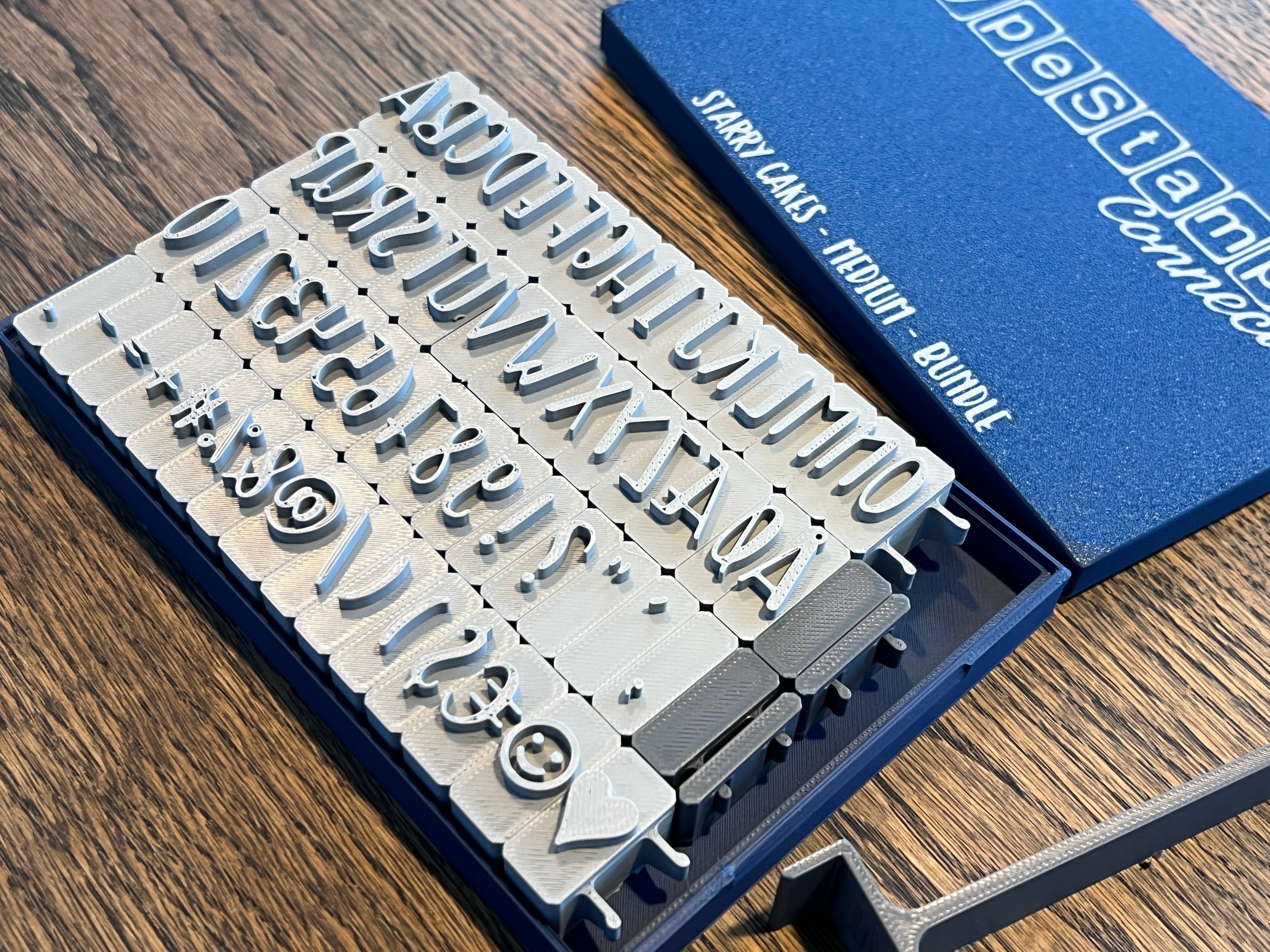TypeStamp Connect - Starry Cakes - Medium